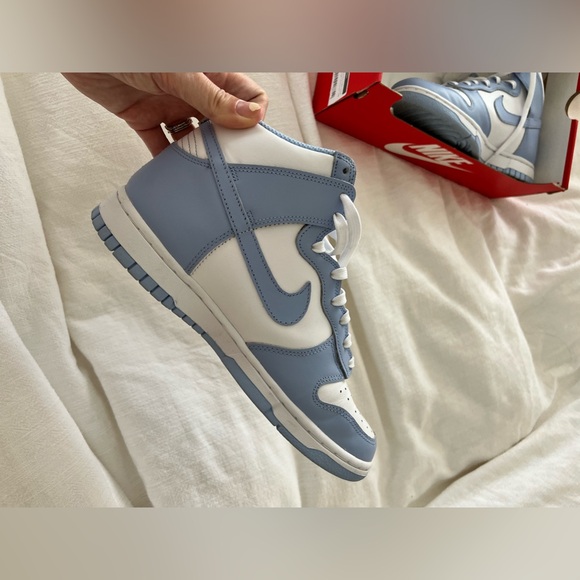 Nike Dunk High - Picture 7 of 8